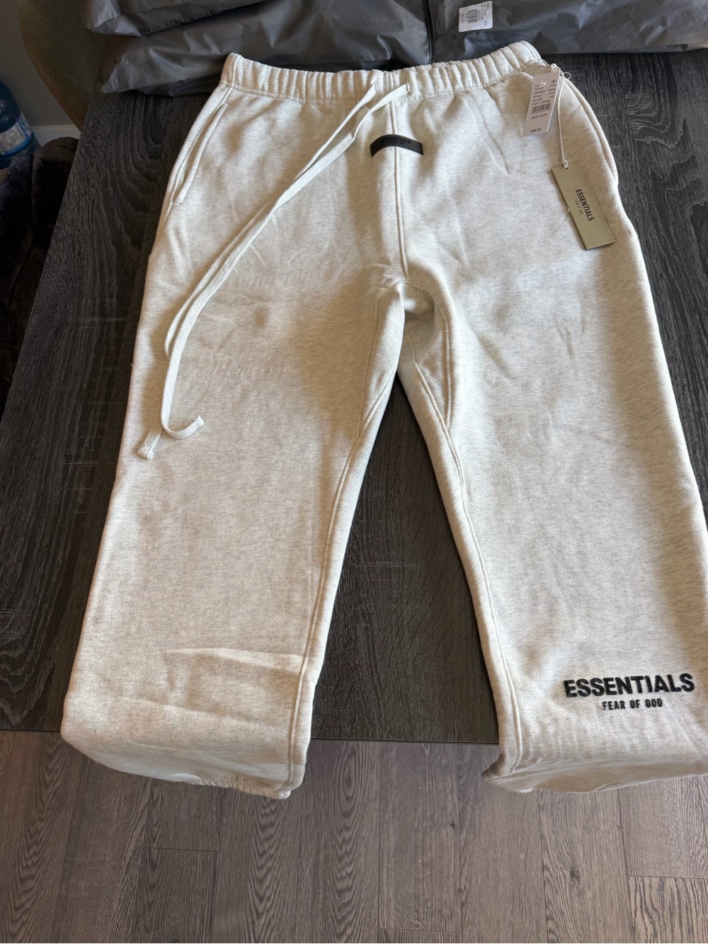 ESSENTIALS fear of god sweatpants light oatmeal